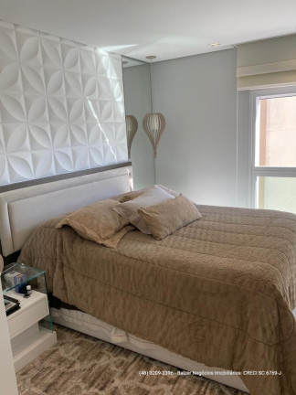 Imagem Apartamento com 2 Quartos à Venda, 223 m² em Agronômica - Florianópolis