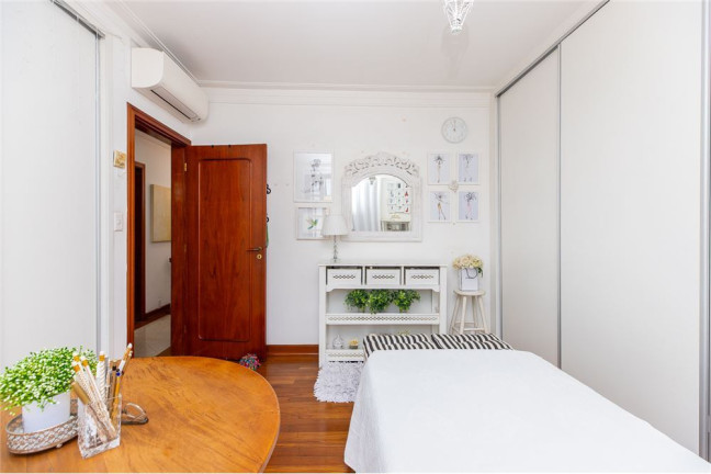 Imagem Casa com 3 Quartos à Venda, 228 m² em Jardim Marajoara - São Paulo Imagem Casa com 3 Quartos à Venda, 228 m² em Jardim Marajoara - São Paulo