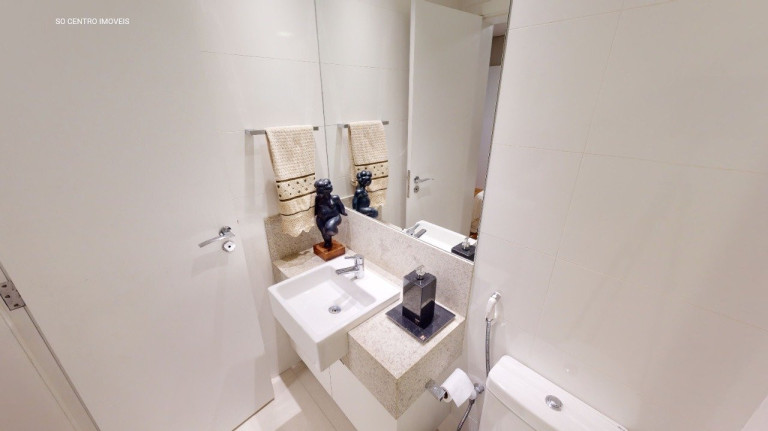 Imagem Apartamento com 3 Quartos à Venda, 75 m² em Santo Antônio - Belo Horizonte Imagem Apartamento com 3 Quartos à Venda, 75 m² em Santo Antônio - Belo Horizonte