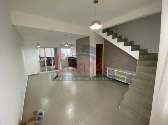 Casa com 2 Quartos à Venda, 74 m² em Praia Das Palmeiras - Caraguatatuba