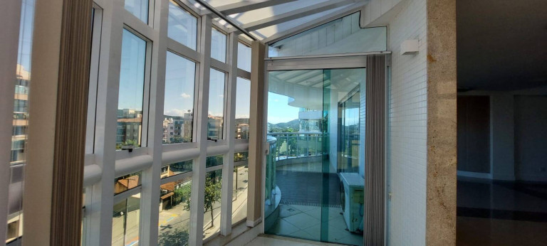 Imagem Cobertura com 5 Quartos à Venda, 410 m² em Passagem - Cabo Frio Imagem Cobertura com 5 Quartos à Venda, 410 m² em Passagem - Cabo Frio