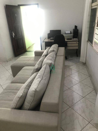 Imagem Casa com 3 Quartos à Venda, 198 m² em Jardim Pinhal - Guarulhos Imagem Casa com 3 Quartos à Venda, 198 m² em Jardim Pinhal - Guarulhos