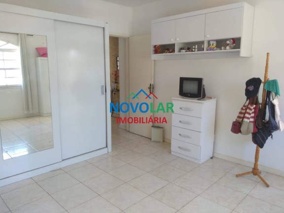 Imagem Casa com 5 Quartos à Venda, 325 m² em Centro - São Pedro Da Aldeia