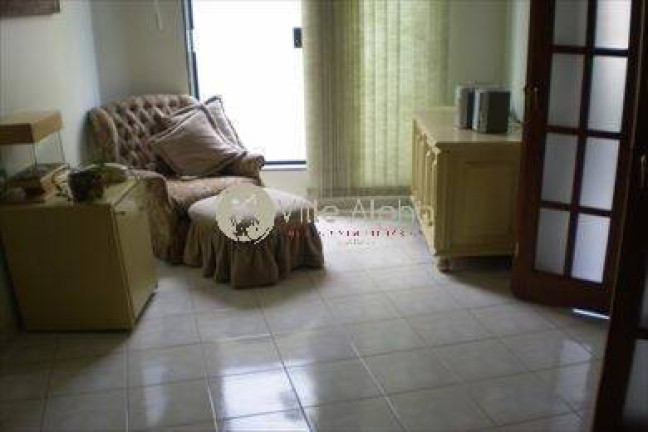 Imagem Casa com 3 Quartos à Venda, 240 m² em Gonzaga - Santos