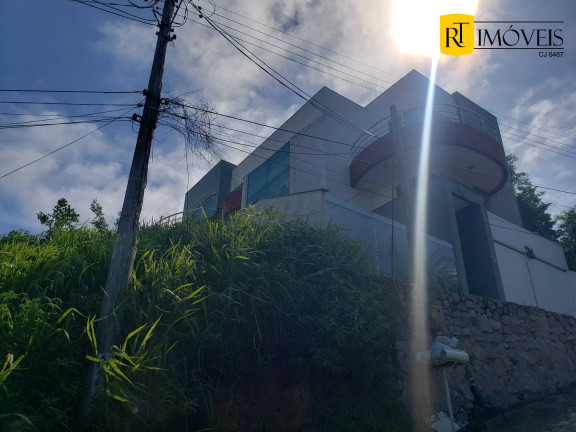 Casa de Condomínio com 4 Quartos à Venda, 280 m² em Peró - Cabo Frio