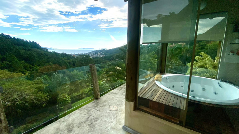 Imagem Casa com 3 Quartos à Venda, 350 m² em Praia Da Silveira - Garopaba