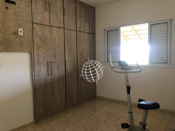 Imagem Casa com 3 Quartos à Venda, 210 m² em Usina - Atibaia