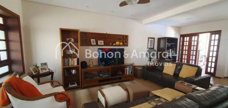 Imagem Casa com 3 Quartos à Venda, 300 m² em Parque Das Flores - Campinas Imagem Casa com 3 Quartos à Venda, 300 m² em Parque Das Flores - Campinas