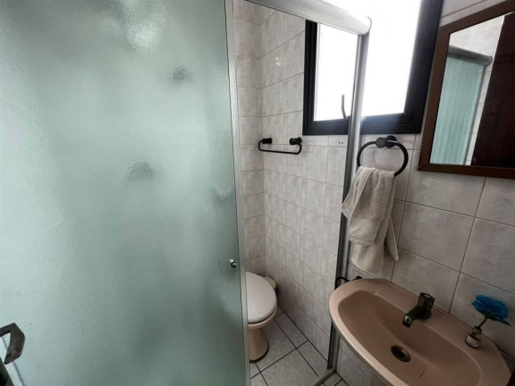 Imagem Apartamento com 2 Quartos à Venda, 70 m² em Guilhermina - Praia Grande