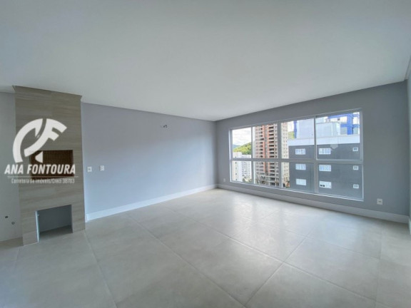 Imagem Apartamento com 3 Quartos à Venda, 112 m² em Pioneiros - Balneário Camboriú Imagem Apartamento com 3 Quartos à Venda, 112 m² em Pioneiros - Balneário Camboriú