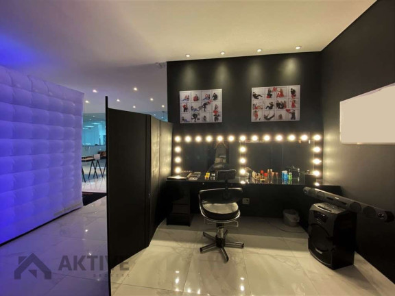 Imagem Imóvel Comercial à Venda, 1.166 m² em Granja Viana - Cotia Imagem Imóvel Comercial à Venda, 1.166 m² em Granja Viana - Cotia