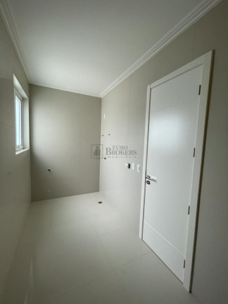 Imagem Apartamento com 7 Quartos à Venda, 410 m² em Centro - Balneário Camboriú Imagem Apartamento com 7 Quartos à Venda, 410 m² em Centro - Balneário Camboriú