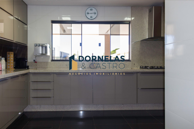 Imagem Casa com 5 Quartos à Venda, 1.120 m² em Setor Habitacional Arniqueira (águas Claras) - Brasília Imagem Casa com 5 Quartos à Venda, 1.120 m² em Setor Habitacional Arniqueira (águas Claras) - Brasília