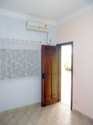 Imagem Casa com 6 Quartos à Venda, 337 m² em Scipel Cid. Balnearia Peruibe - Peruíbe Imagem Casa com 6 Quartos à Venda, 337 m² em Scipel Cid. Balnearia Peruibe - Peruíbe