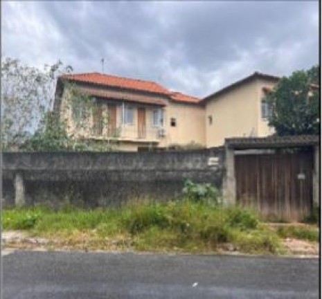 Casa com 3 Quartos à Venda, 143 m² em Laranjal - Sao Goncalo
