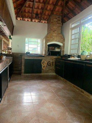 Imagem Chácara com 5 Quartos à Venda, 600 m² em águas De Canindu - São José Dos Campos