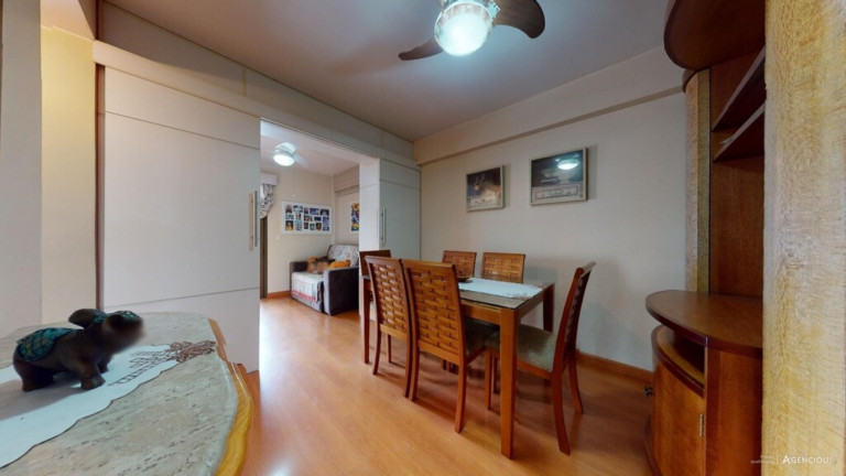 Imagem Imóvel com 1 Quarto à Venda, 48 m² em Cidade Baixa - Porto Alegre Imagem Imóvel com 1 Quarto à Venda, 48 m² em Cidade Baixa - Porto Alegre