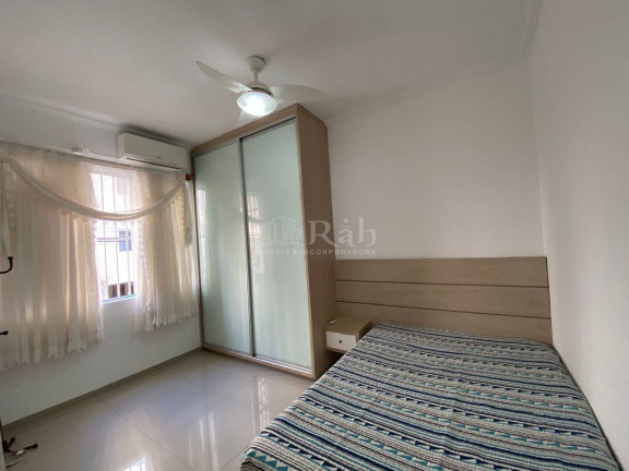Imagem Apartamento com 2 Quartos à Venda, 60 m² em Centro - Balneário Camboriú