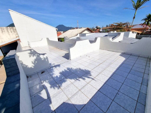 Imagem Casa com 3 Quartos à Venda, 210 m² em Balneário Stella Maris - Peruíbe Imagem Casa com 3 Quartos à Venda, 210 m² em Balneário Stella Maris - Peruíbe