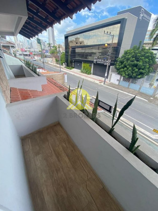 Imagem Casa com 3 Quartos à Venda, 347 m² em Centro - Balneário Camboriú Imagem Casa com 3 Quartos à Venda, 347 m² em Centro - Balneário Camboriú