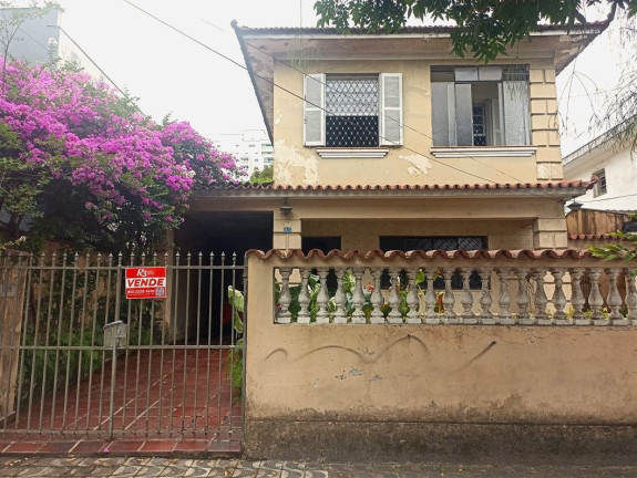Sobrado com 3 Quartos à Venda, 227 m² em Embaré - Santos