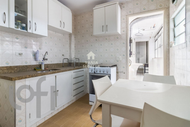 Imagem Apartamento com 2 Quartos à Venda, 81 m² em Cerqueira César - São Paulo