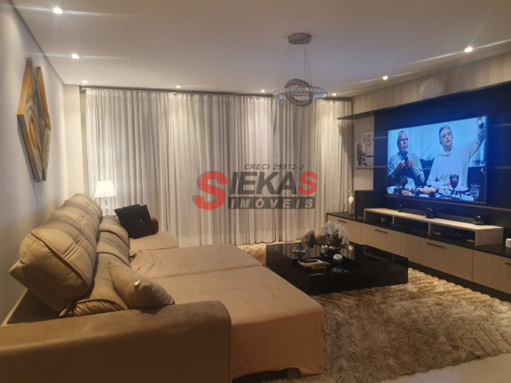Sobrado com 3 Quartos à Venda, 183 m² em Vila Carrão - São Paulo