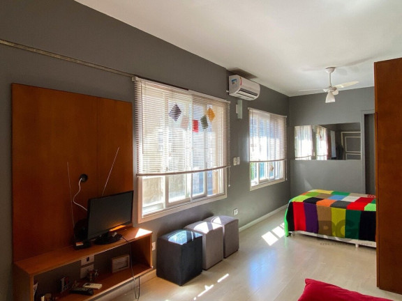 Imagem Imóvel com 1 Quarto à Venda, em Centro Histórico - Porto Alegre Imagem Imóvel com 1 Quarto à Venda, em Centro Histórico - Porto Alegre