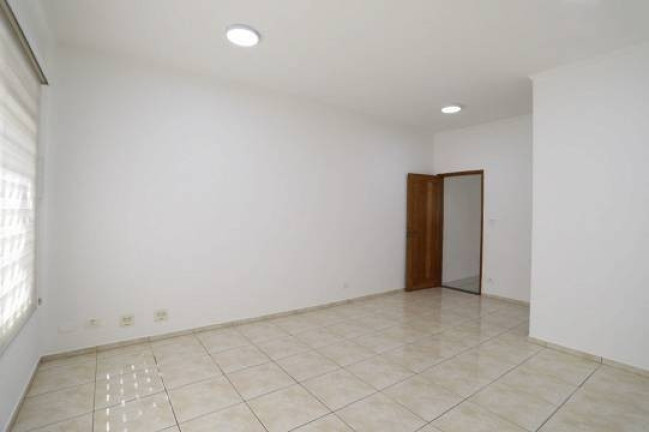 Foto do imóvel Sobrado com 3 Quartos à Venda, 204 m² em Barcelona - São Caetano Do Sul