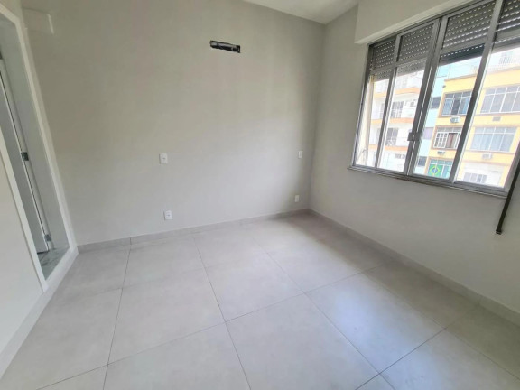 Imagem Apartamento com 1 Quarto à Venda, 50 m² em Copacabana - Rio De Janeiro Imagem Apartamento com 1 Quarto à Venda, 50 m² em Copacabana - Rio De Janeiro
