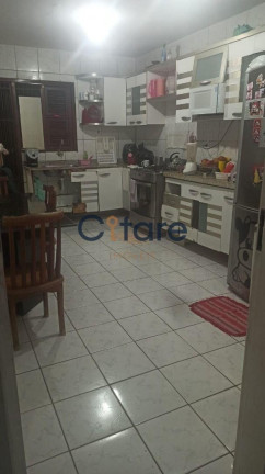Imagem Casa com 3 Quartos à Venda, 320 m² em Tauape - Fortaleza