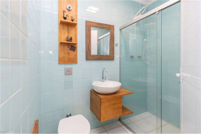 Imagem Casa com 3 Quartos à Venda, em Vila Cordeiro - São Paulo Imagem Casa com 3 Quartos à Venda, em Vila Cordeiro - São Paulo