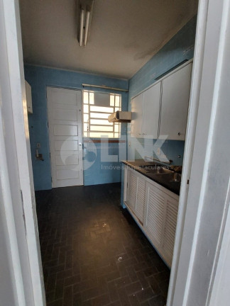 Imagem Casa com 2 Quartos à Venda, 142 m² em Três Figueiras - Porto Alegre