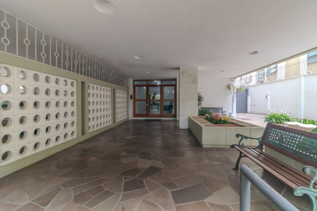 Imagem Imóvel com 3 Quartos à Venda, 191 m² em Moinhos De Vento - Porto Alegre