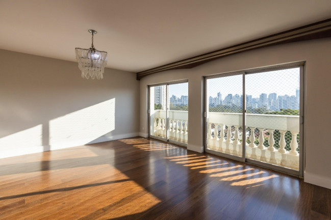 Imagem Imóvel com 3 Quartos à Venda, 200 m² em Cambuci - São Paulo Imagem Imóvel com 3 Quartos à Venda, 200 m² em Cambuci - São Paulo