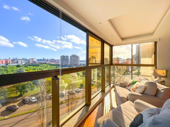 Imagem Apartamento com 4 Quartos à Venda, 222 m² em Jardim Europa - Porto Alegre