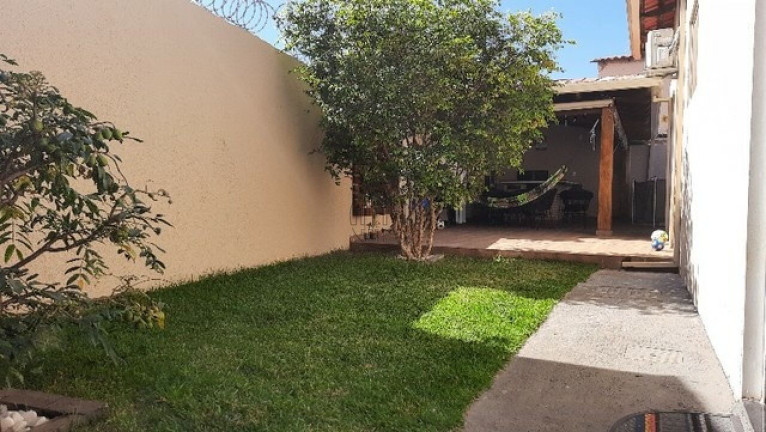 Imagem Casa com 3 Quartos à Venda, 200 m² em Setor Habitacional Arniqueira (águas Claras) - Brasília Imagem Casa com 3 Quartos à Venda, 200 m² em Setor Habitacional Arniqueira (águas Claras) - Brasília