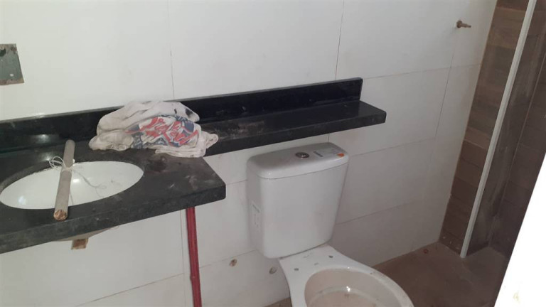 Imagem Casa com 2 Quartos à Venda, em Maracanã - Praia Grande Imagem Casa com 2 Quartos à Venda, em Maracanã - Praia Grande