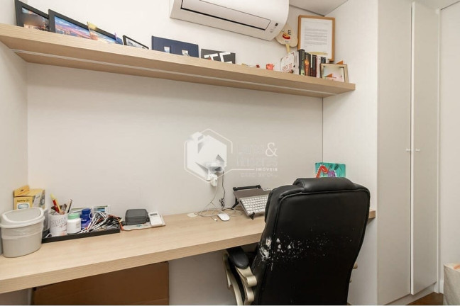 Imagem Apartamento com 3 Quartos à Venda, 168 m² em Vila Uberabinha - São Paulo