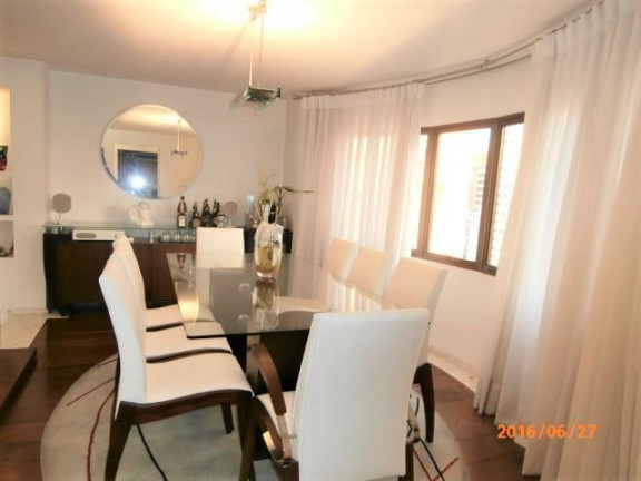Imagem Apartamento com 3 Quartos à Venda, 180 m² em Moema - São Paulo
