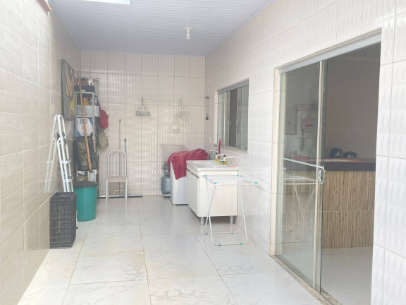 Imagem Casa com 3 Quartos à Venda, 360 m² em Jardim Belvedere - Caldas Novas Imagem Casa com 3 Quartos à Venda, 360 m² em Jardim Belvedere - Caldas Novas