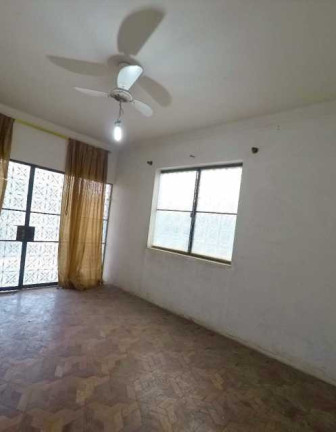 Imagem Imóvel com 7 Quartos para Alugar, 200 m² em Campo Grande - Rio De Janeiro