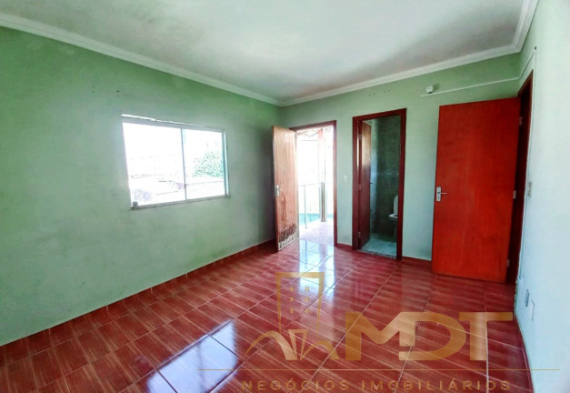 Sobrado com 4 Quartos à Venda, 157 m² em São Bernardo - Belo Horizonte