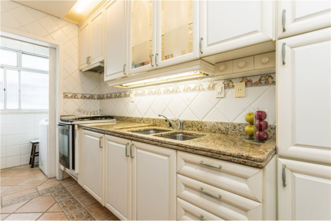 Imagem Apartamento com 2 Quartos à Venda, 119 m² em Boa Vista - Porto Alegre Imagem Apartamento com 2 Quartos à Venda, 119 m² em Boa Vista - Porto Alegre