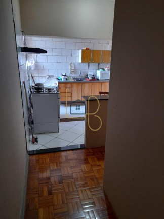 Imagem Apartamento com 4 Quartos à Venda, 77 m² em Centro - Londrina
