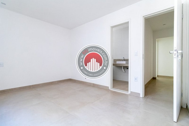 Imagem Apartamento com 4 Quartos à Venda, 155 m² em Lagoa - Rio De Janeiro Imagem Apartamento com 4 Quartos à Venda, 155 m² em Lagoa - Rio De Janeiro