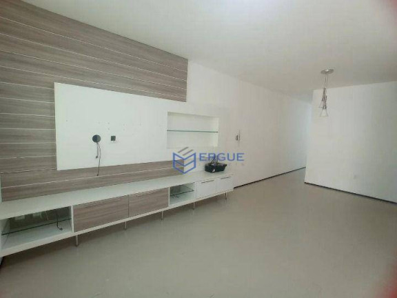 Imagem Casa com 3 Quartos à Venda, 198 m² em Lagoa Redonda - Fortaleza Imagem Casa com 3 Quartos à Venda, 198 m² em Lagoa Redonda - Fortaleza