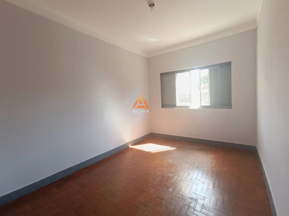 Imagem Casa com 3 Quartos para Alugar, 