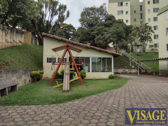 Apartamento com 2 Quartos à Venda,  em Parque Santo Antônio - Jacareí