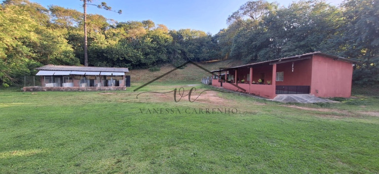 Imagem Imóvel com 2 Quartos à Venda, 4.305 m² em Jardim Camargo (canguera) - São Roque